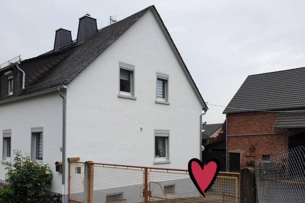Haus Burbach Vila Bad Camberg Exterior foto